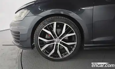 Volkswagen Golf 2016 2.0 Автомат в Москве № 199215, миниатюра 8