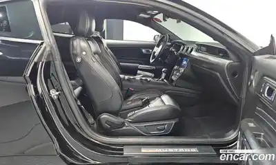 Ford Mustang 2021 2.3 Автомат в Москве № 199877, миниатюра 11