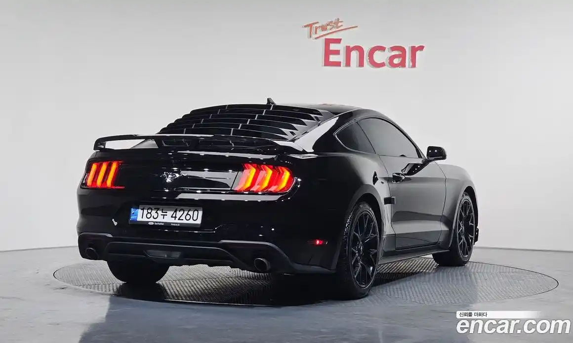 Ford Mustang 2021 2.3 Автомат в Москве № 199877, фото 2