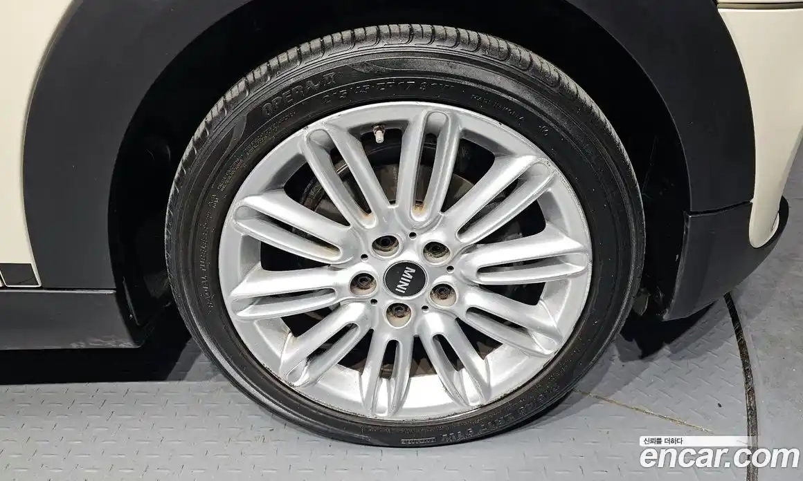 Mini Cooper 2017 1.5 Автомат в Москве № 200641, фото 3