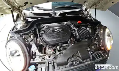 Mini Cooper 2017 1.5 Автомат в Москве № 200641, миниатюра 8