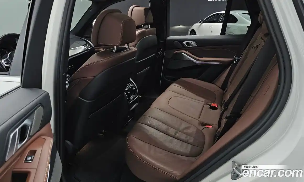 BMW X5 2021 3.0 Автомат в Москве № 211094, фото 4