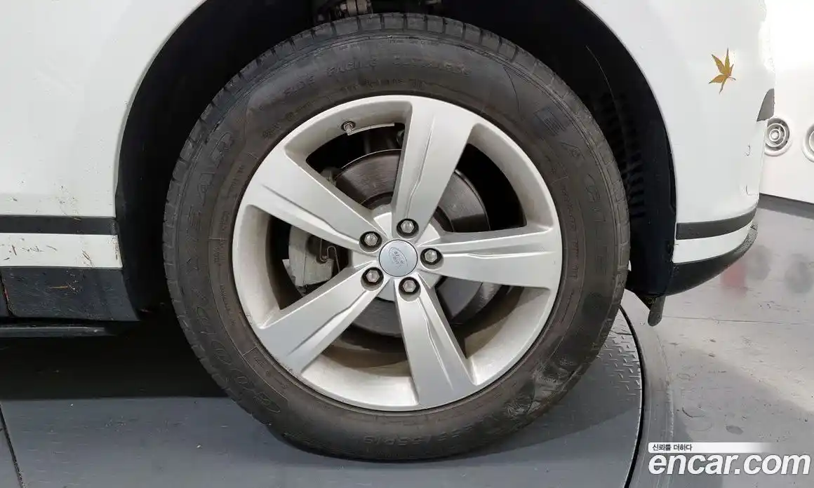 Land Rover Range-Rover Velar 2018 2.0 Автомат в Москве № 213542, фото 3