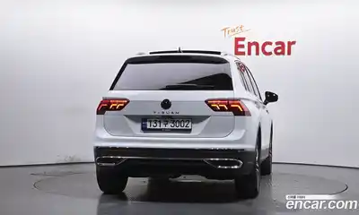 Volkswagen Tiguan 2022 2.0 Автомат в Москве № 215046, миниатюра 5