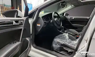 Volkswagen Golf 2016 2.0 Автомат в Москве № 215274, миниатюра 6