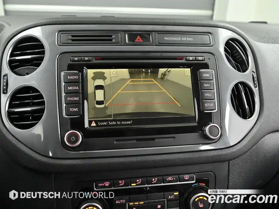 Volkswagen Tiguan 2013 2.0 Автомат в Москве № 215329, фото 15