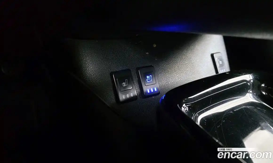 Toyota Prius 2017 1.8 Автомат в Москве № 215528, фото 15