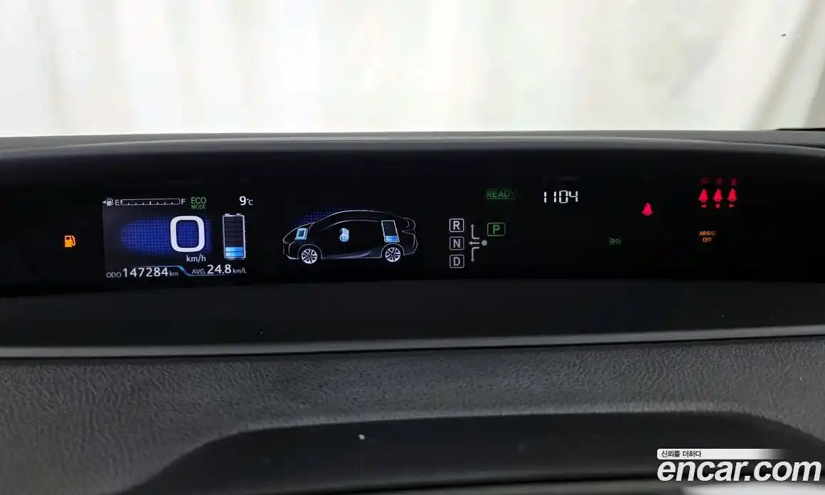 Toyota Prius 2017 1.8 Автомат в Москве № 215528, фото 8