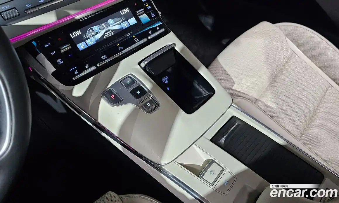 Hyundai Grandeur 2022 2.5 Автомат в Москве № 222787, фото 11