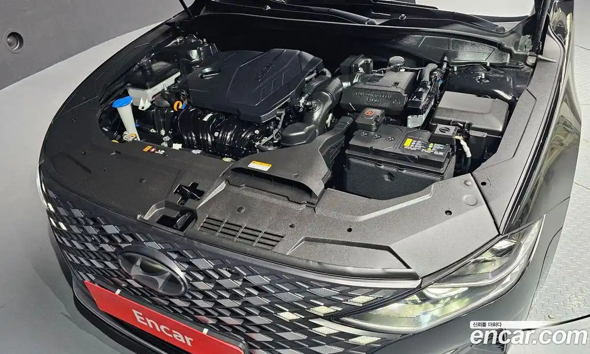 Hyundai Grandeur 2022 2.5 Автомат в Москве № 222787, фото 4