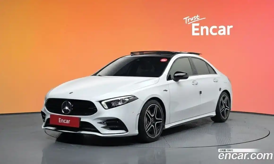 Mercedes-Benz A-Class 2022 2.0 Автомат в Москве № 222901, фото 18