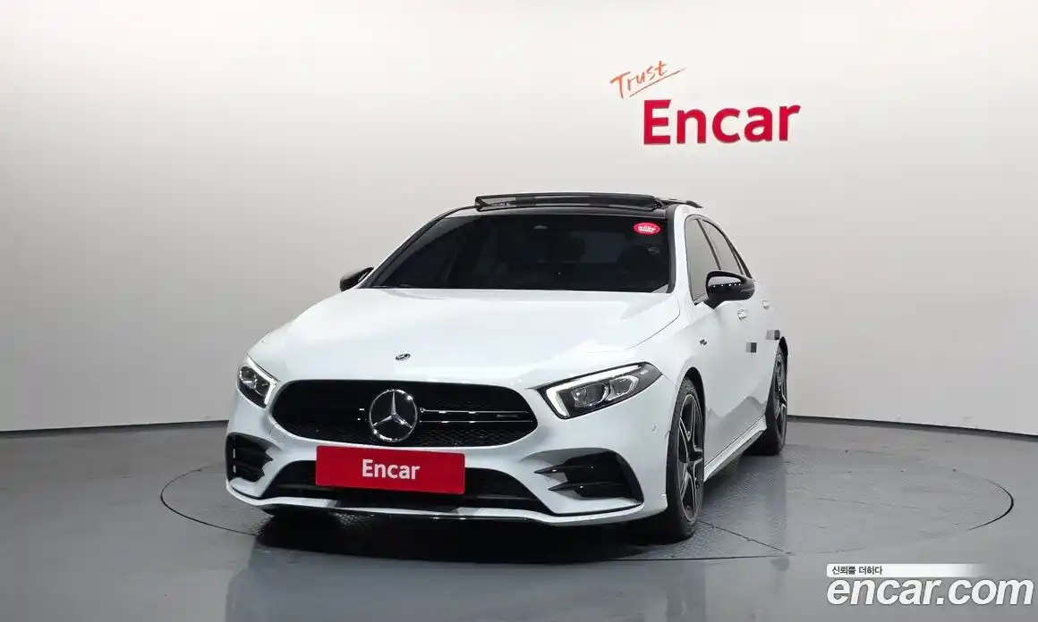 Mercedes-Benz A-Class 2022 2.0 Автомат в Москве № 222901, фото 4