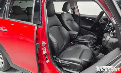 Mini Cooper 2016 1.5 Автомат в Москве № 224170, миниатюра 10