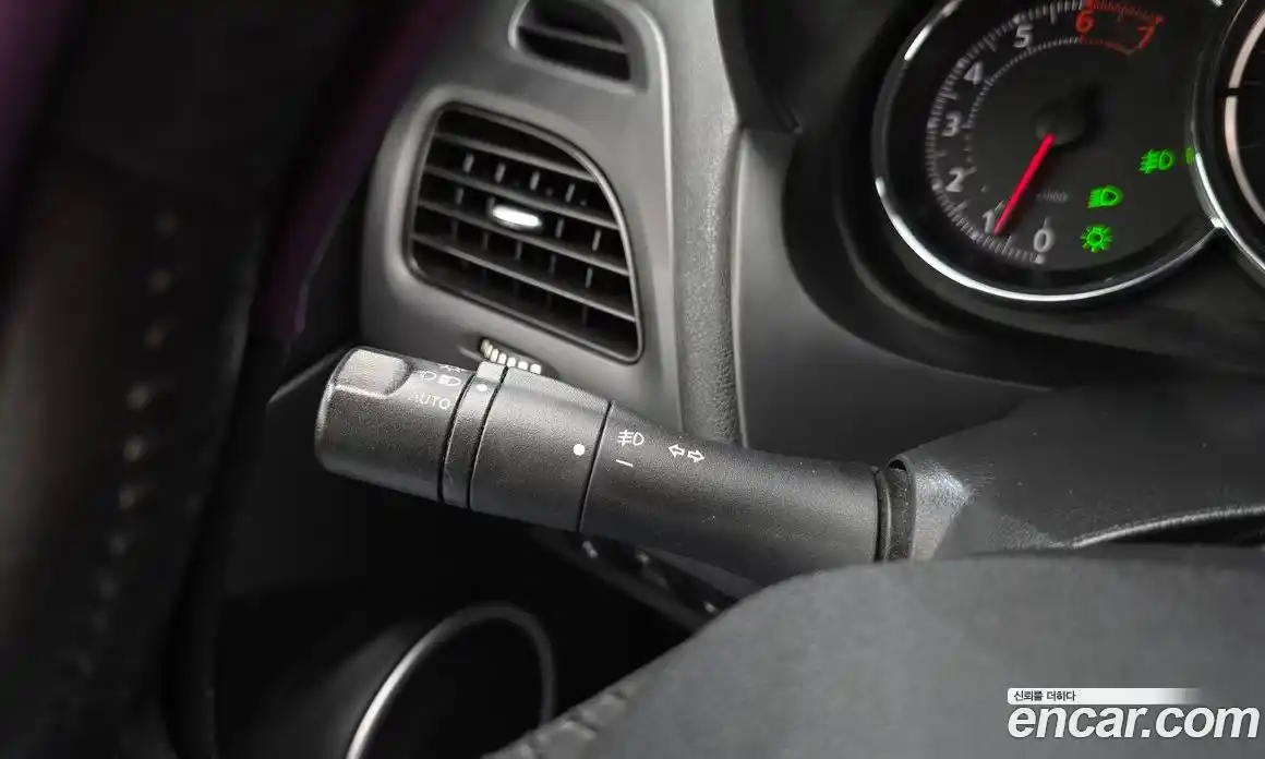 Renault SM3 2013 1.6 Автомат в Москве № 225922, фото 19