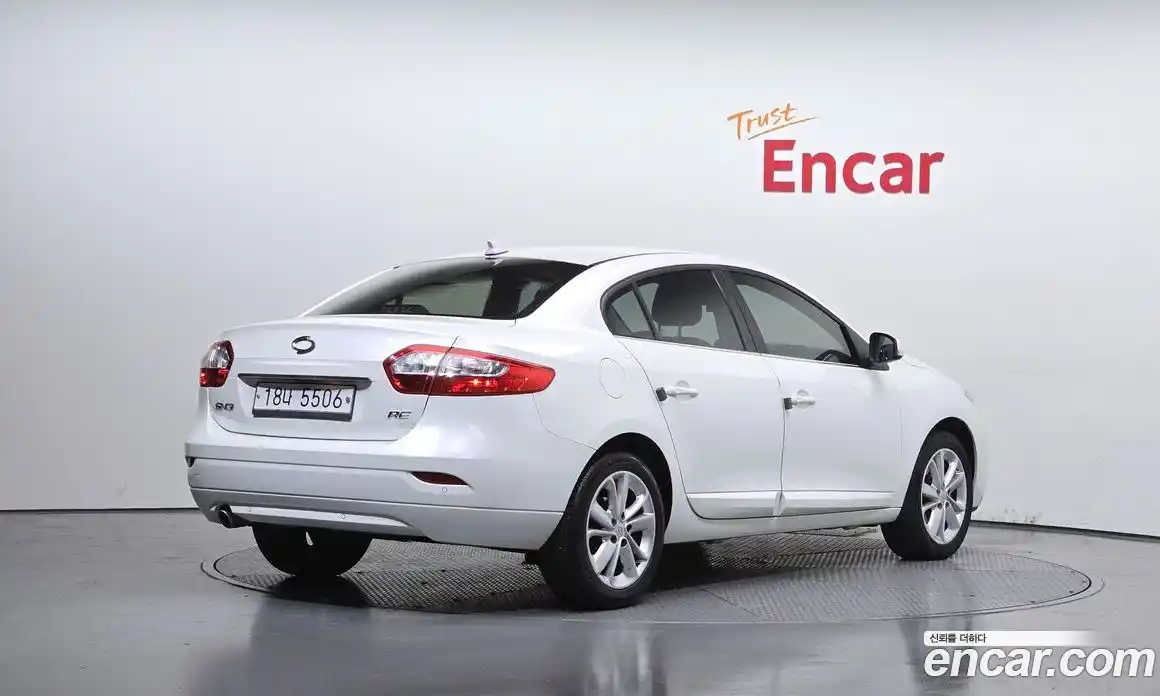 Renault SM3 2013 1.6 Автомат в Москве № 225922, фото 20