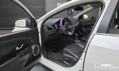 Renault SM3 2013 1.6 Автомат в Москве № 225922, миниатюра 10