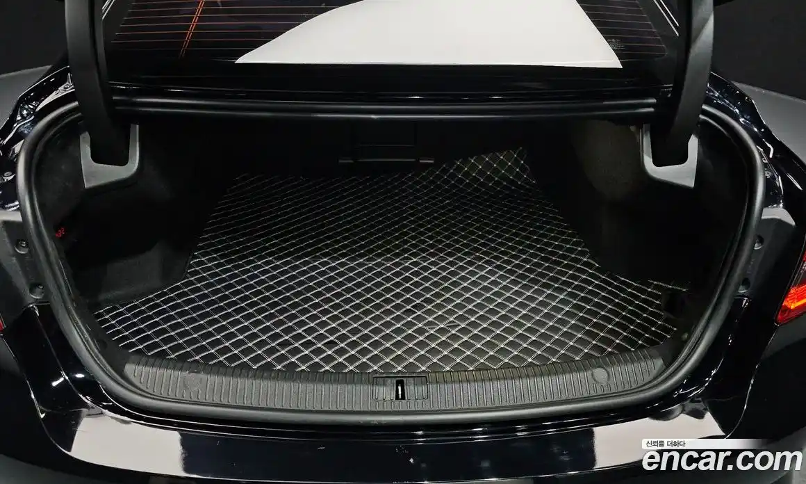 Renault SM6 2016 1.6 Автомат в Москве № 225954, фото 19