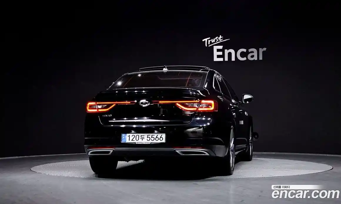 Renault SM6 2016 1.6 Автомат в Москве № 225954, фото 4