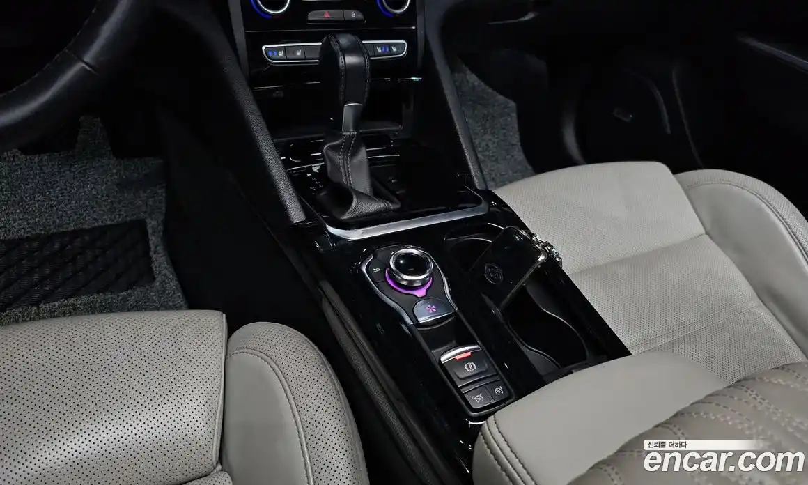 Renault SM6 2016 1.6 Автомат в Москве № 225954, фото 9