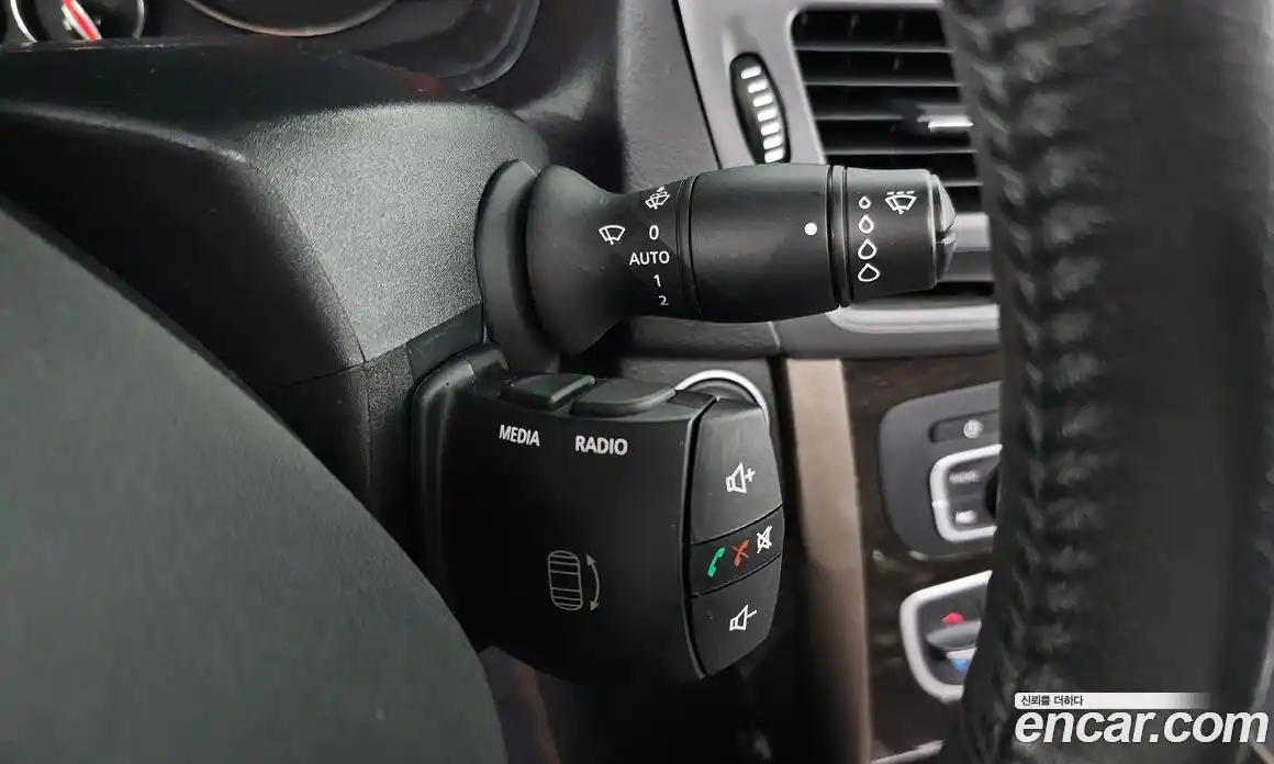 Renault SM5 2015 2.0 Автомат в Москве № 226390, фото 11