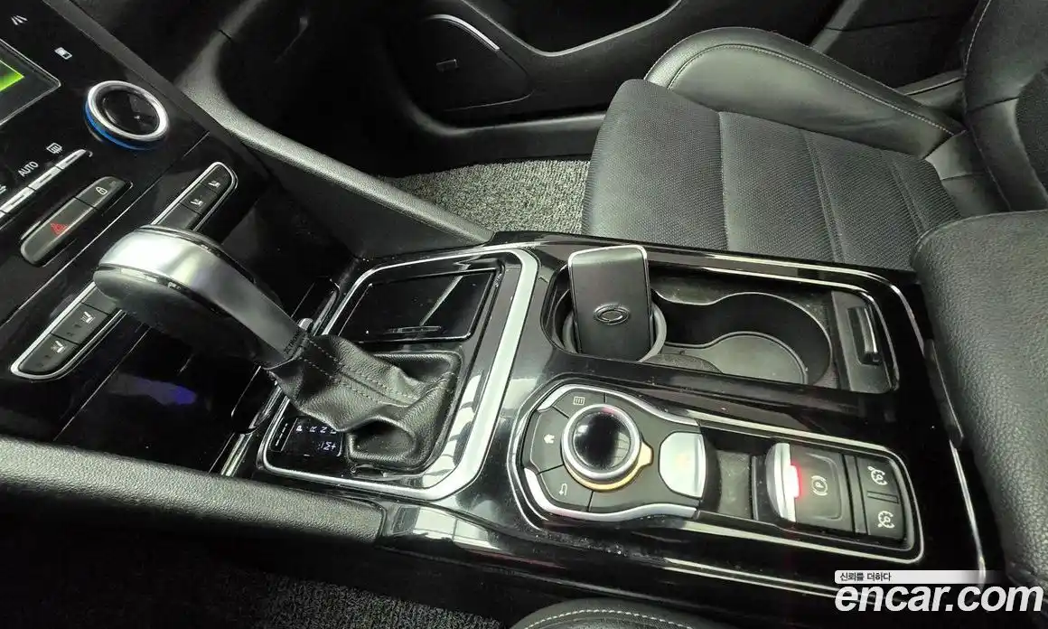 Renault SM6 2019 2.0 Автомат в Москве № 227192, фото 14