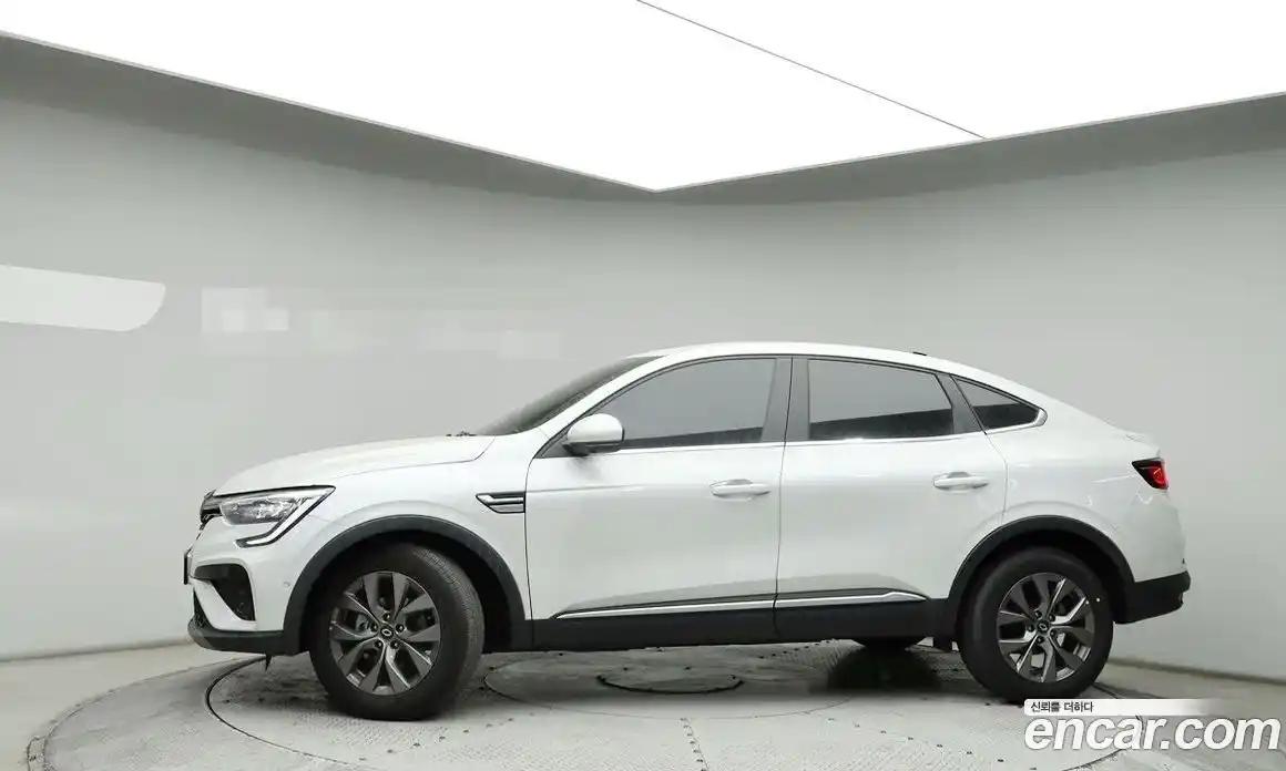 Renault XM3 2024 1.6 Автомат в Москве № 227230, фото 18