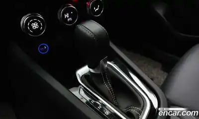 Renault XM3 2024 1.6 Автомат в Москве № 227230, миниатюра 8