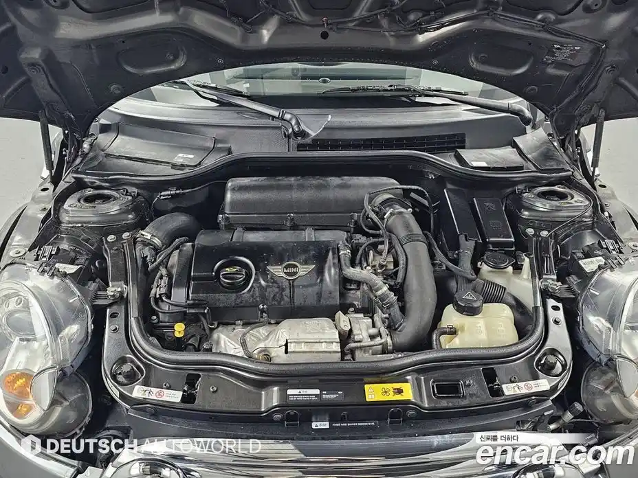 Mini Cooper Convertible 2012 1.6 Автомат в Москве № 227612, фото 6