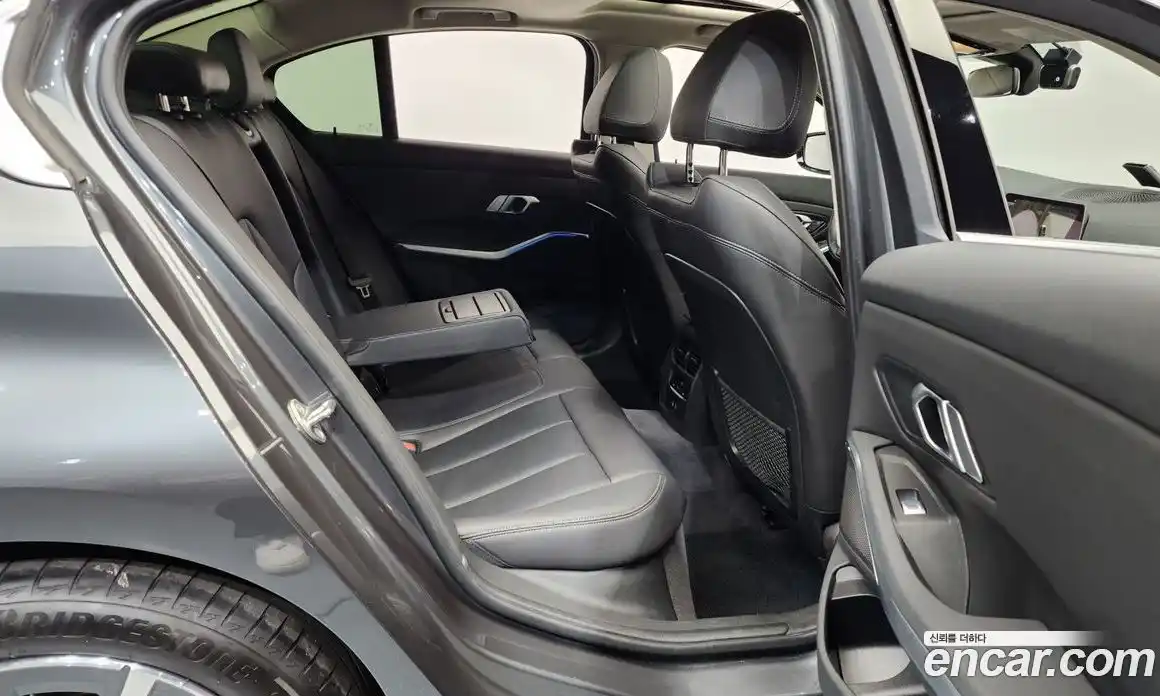 BMW 3-Series 2022 2.0 Автомат в Москве № 228491, фото 18