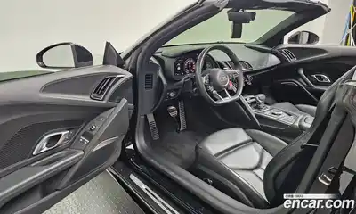 Audi R8 2021 5.2 Автомат в Москве № 229033, миниатюра 5