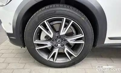 Volvo V90 2019 2.0 Автомат в Москве № 230658, миниатюра 5