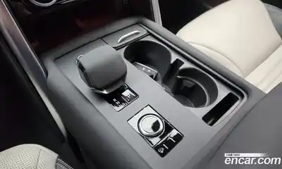 Land Rover Discovery 2023 3.0 Автомат в Москве № 231259, миниатюра 10