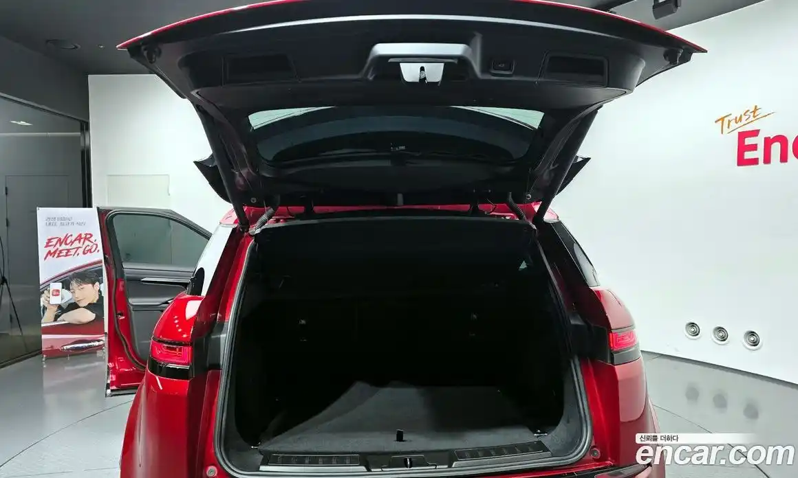 Land Rover Range-Rover Evoque 2020 2.0 Автомат в Москве № 231290, фото 13