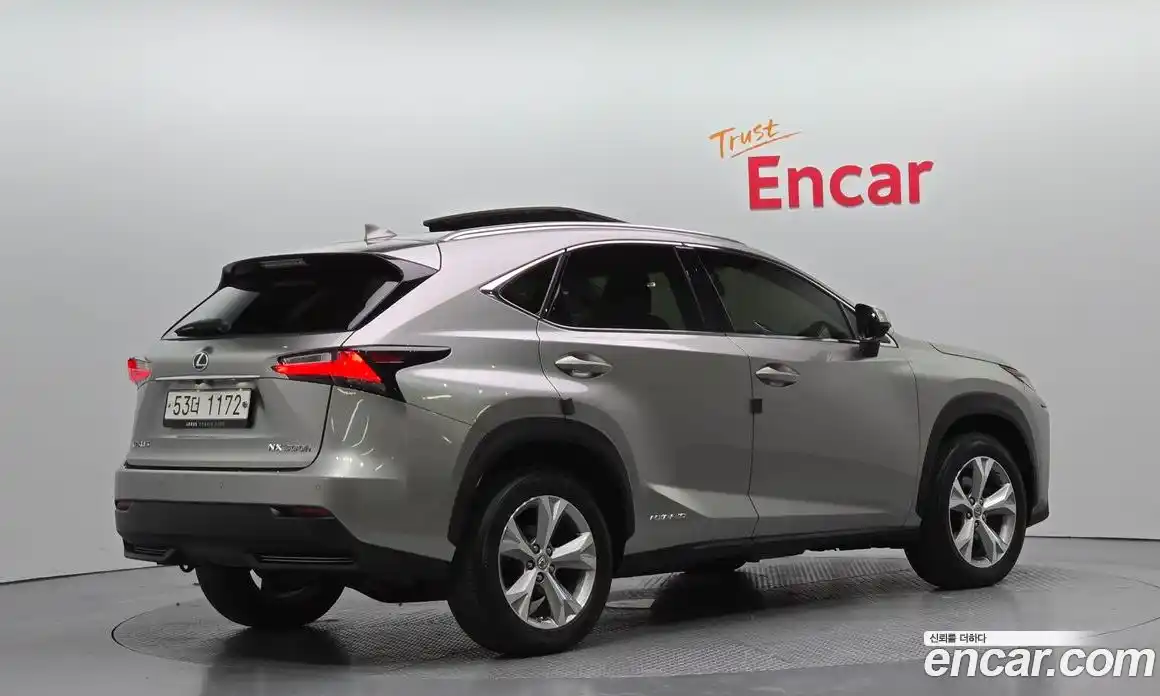 Lexus NX 2015 2.5 Автомат в Москве № 232010, фото 18