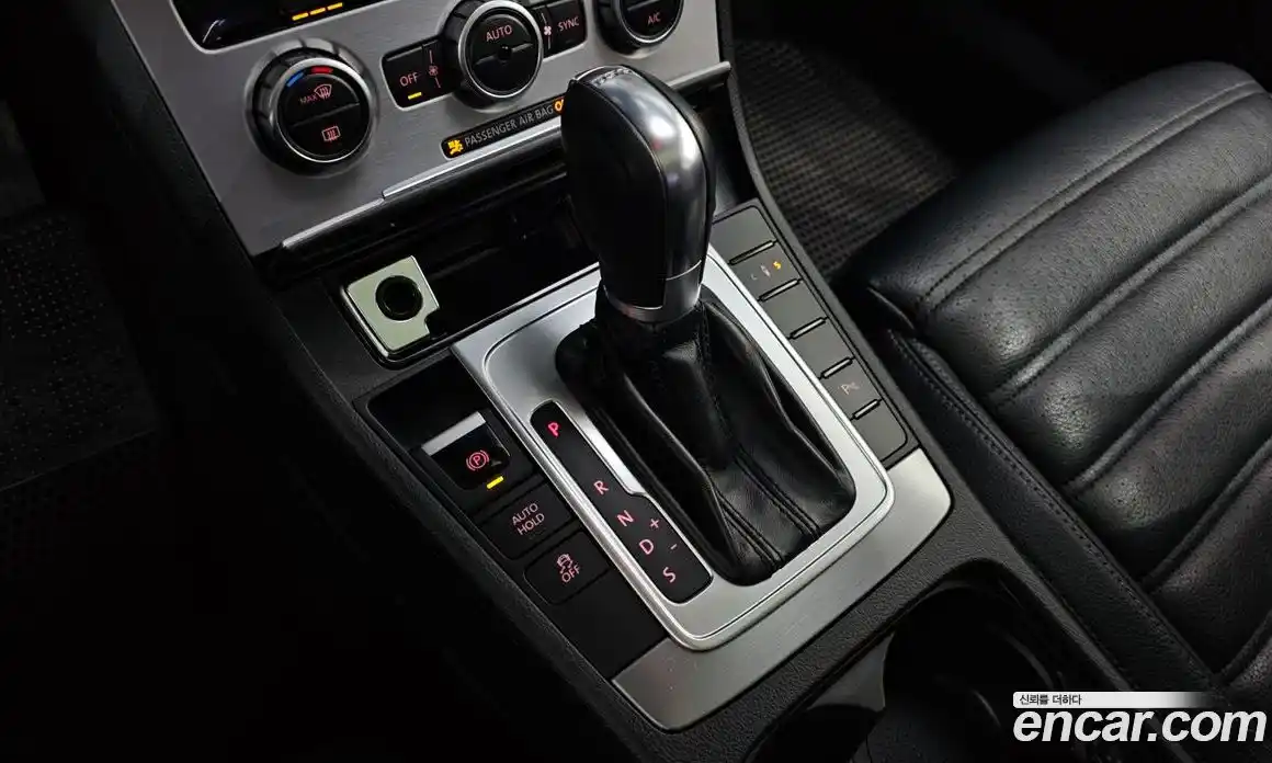 Volkswagen CC 2014 2.0 Автомат в Москве № 232190, фото 6