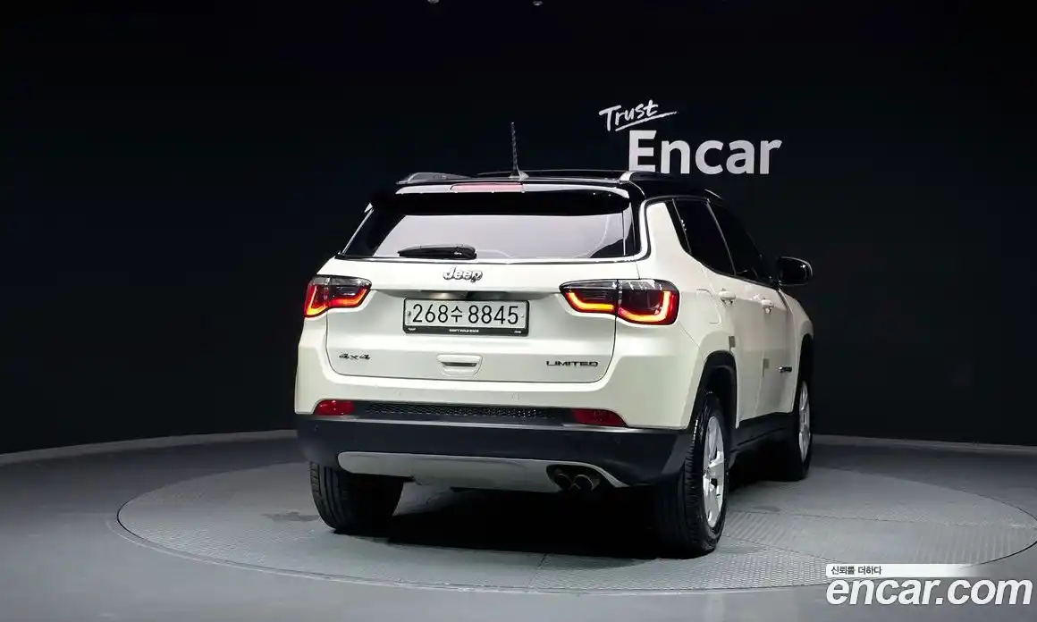 Jeep Compass 2019 2.4 Автомат в Москве № 232272, фото 12