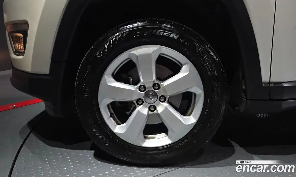 Jeep Compass 2019 2.4 Автомат в Москве № 232272, фото 15