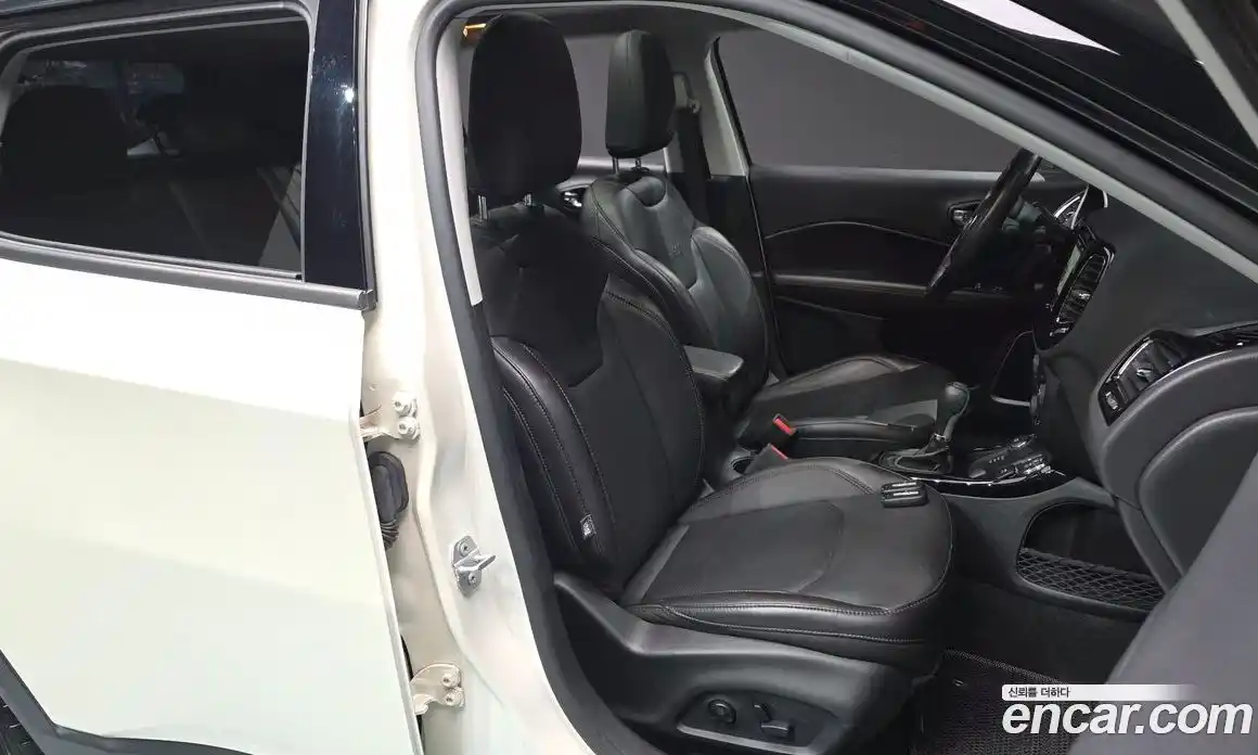 Jeep Compass 2019 2.4 Автомат в Москве № 232272, фото 8