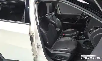 Jeep Compass 2019 2.4 Автомат в Москве № 232272, миниатюра 8