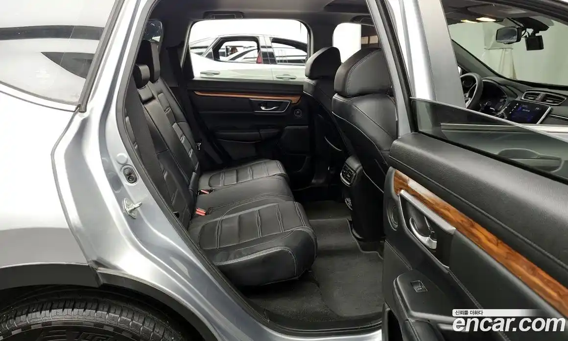 Honda CR-V 2017 1.5 Автомат в Москве № 232894, фото 15