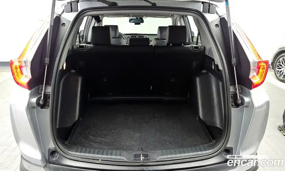 Honda CR-V 2017 1.5 Автомат в Москве № 232894, фото 9