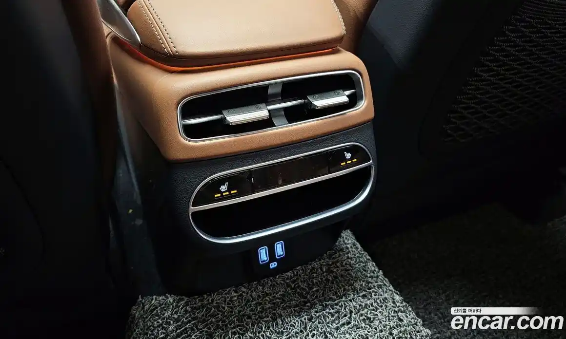 Genesis GV70 2024 2.5 Автомат в Москве № 24214, фото 14