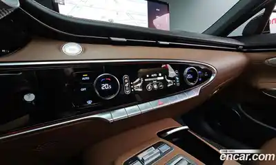 Genesis GV70 2024 2.5 Автомат в Москве № 24214, миниатюра 4