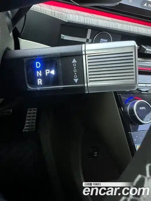 Hyundai Santa Fe 2025 1.6 Автомат в Москве № 244046, фото 8