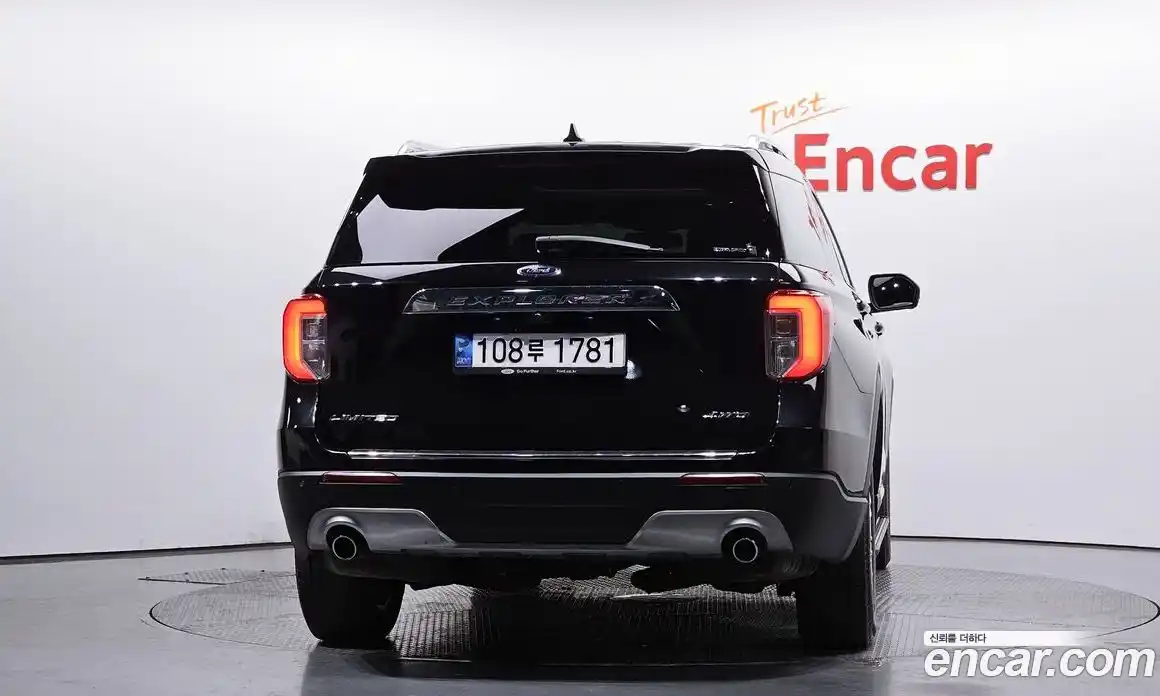 Ford Explorer 2021 2.3 Автомат в Москве № 246830, фото 17