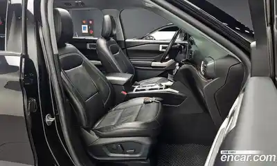 Ford Explorer 2021 2.3 Автомат в Москве № 246830, миниатюра 2