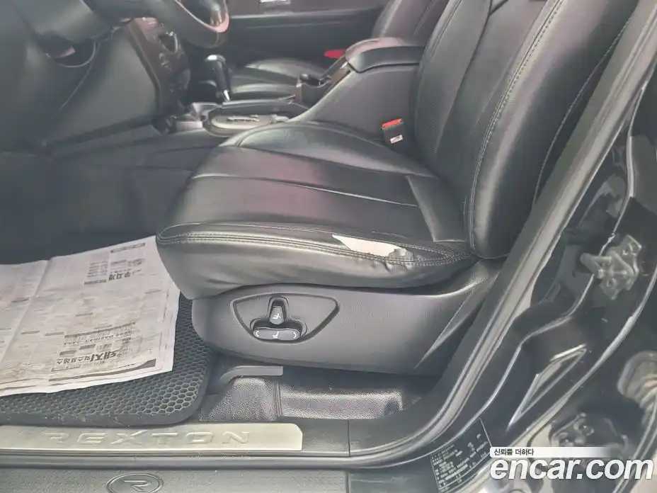 SsangYong Rexton 2013 2.0 Автомат в Москве № 24971, фото 10