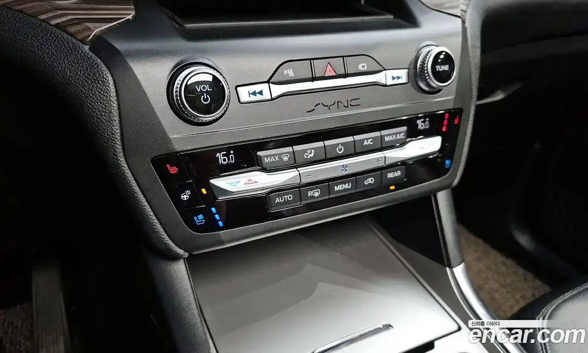 Ford Explorer 2020 2.3 Автомат в Москве № 255550, фото 16