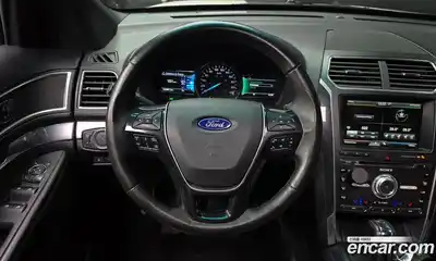 Ford Explorer 2016 2.3 Автомат в Москве № 255661, миниатюра 3