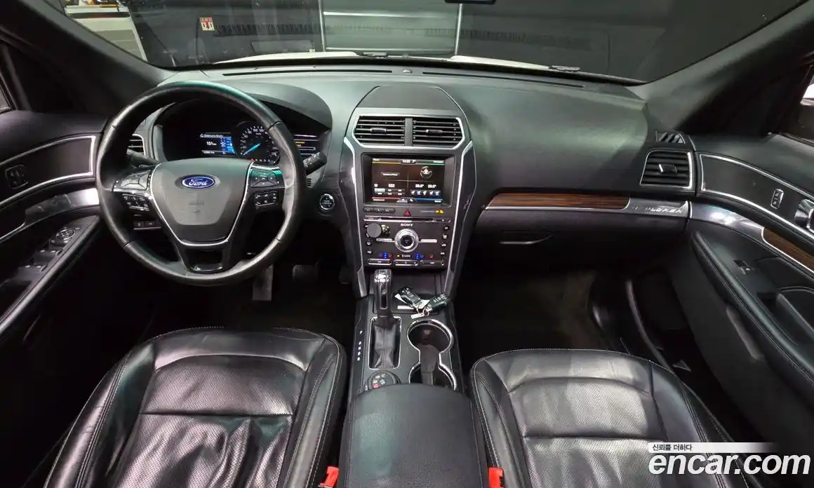 Ford Explorer 2016 2.3 Автомат в Москве № 255661, фото 6